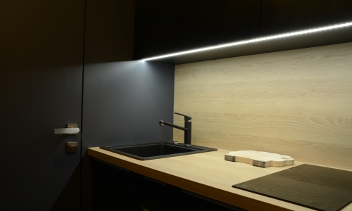 Aluminijasti profil za LED trak  ALU001/B